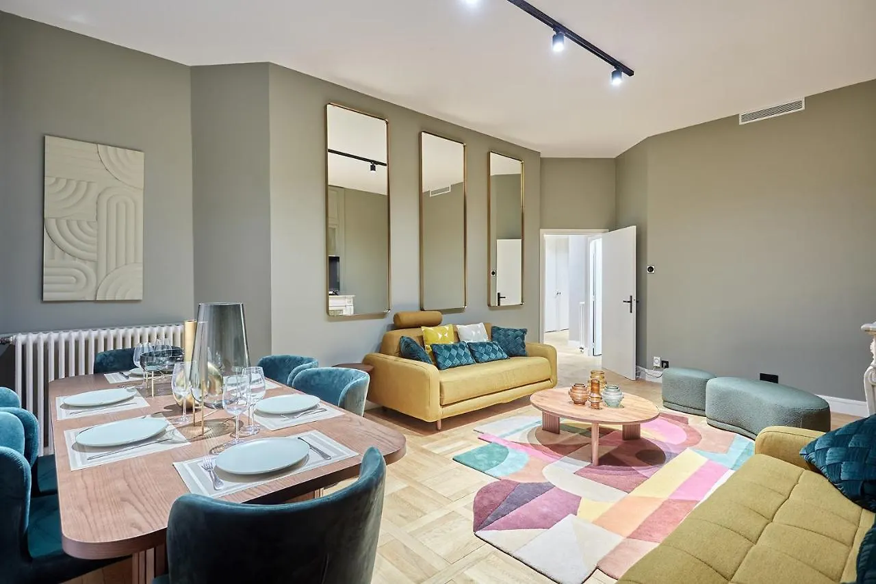 Residence Trocadero By Studio Prestige Paris Apartment