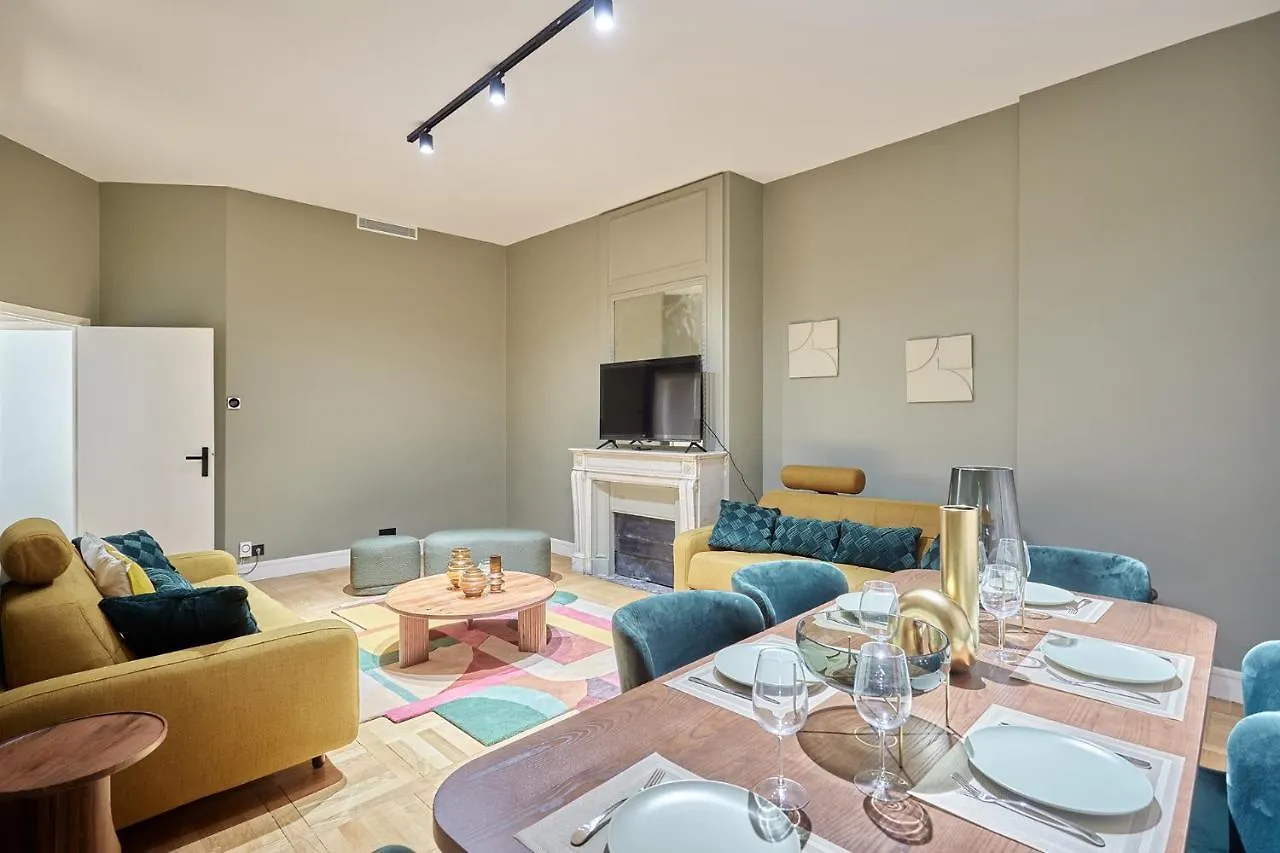 Residence Trocadero By Studio Prestige Paris France