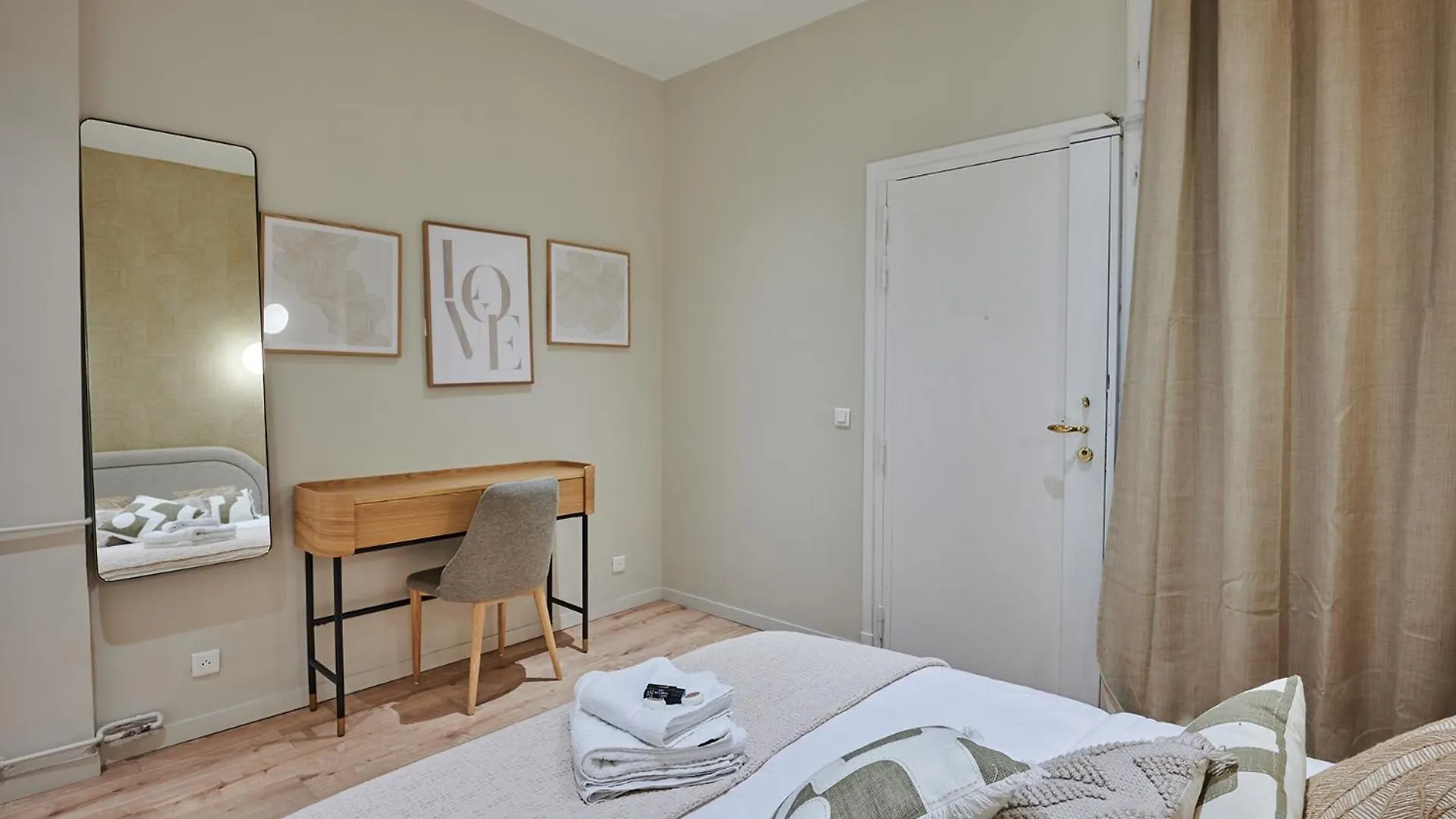 Residence Trocadero By Studio Prestige Paris Apartment